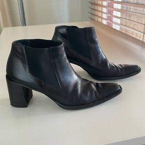 90s vintage Paul Green western style Chelsea ankle boots